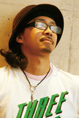11-07-05_yamazakitakuya.jpg