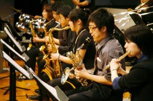 画像(300x199)・拡大画像(640x426)