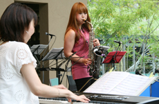 0605laqua_pcq.JPG