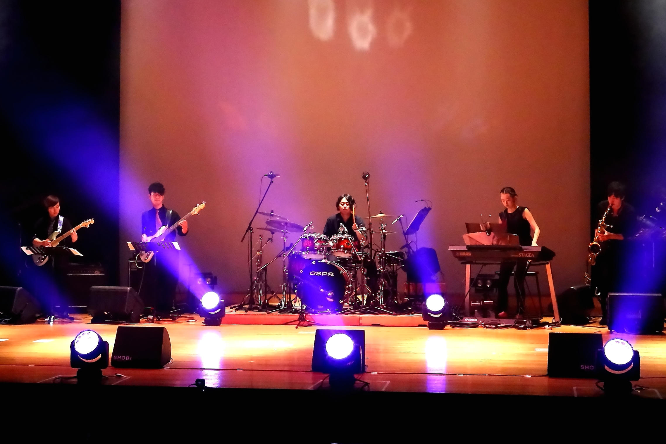 https://www.shobi.ac.jp/event/backband.jpg