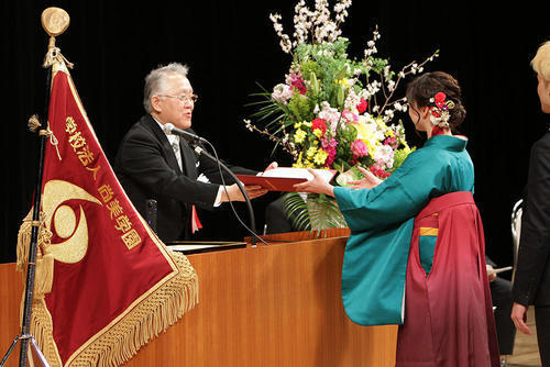 平成29年度卒業証書授与式＆謝恩会を行いました。
