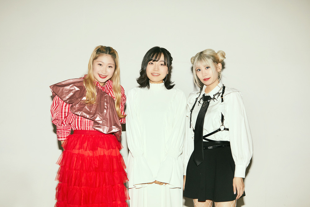 ヴォーカル学科在学生のtsunaさんとアレンジ・作曲学科在学生のDOGLA MAGLA FanfareさんがRakuten Music主催のライブ【NewcomeR-Live vol.0】に出演しました